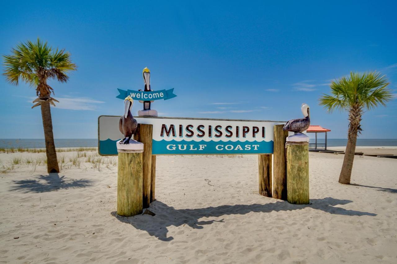 Beachfront Gulfport Vacation Rental With Balcony! 외부 사진